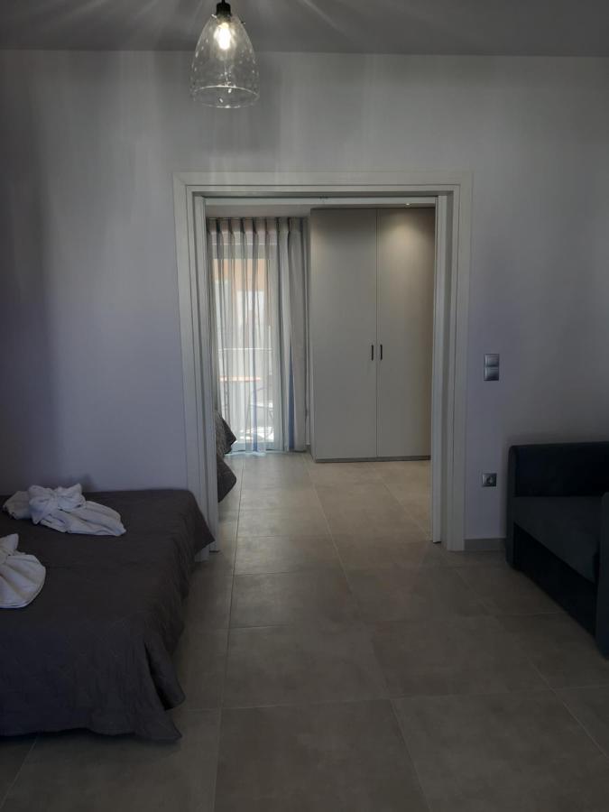 Gold Apartments พลาตาเนส ภายนอก รูปภาพ
